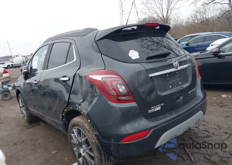 2018 Buick Encore Sport Touring z USA, uszkodzony, nr VIN KL4CJ2SB4JB563895